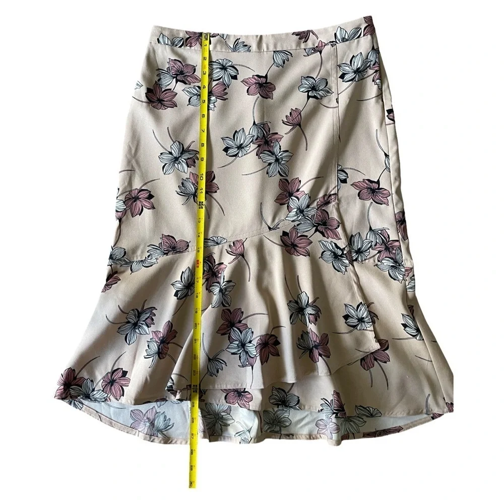Banana Republic Light Pink Floral Trumpet Midi Skirt Size 6